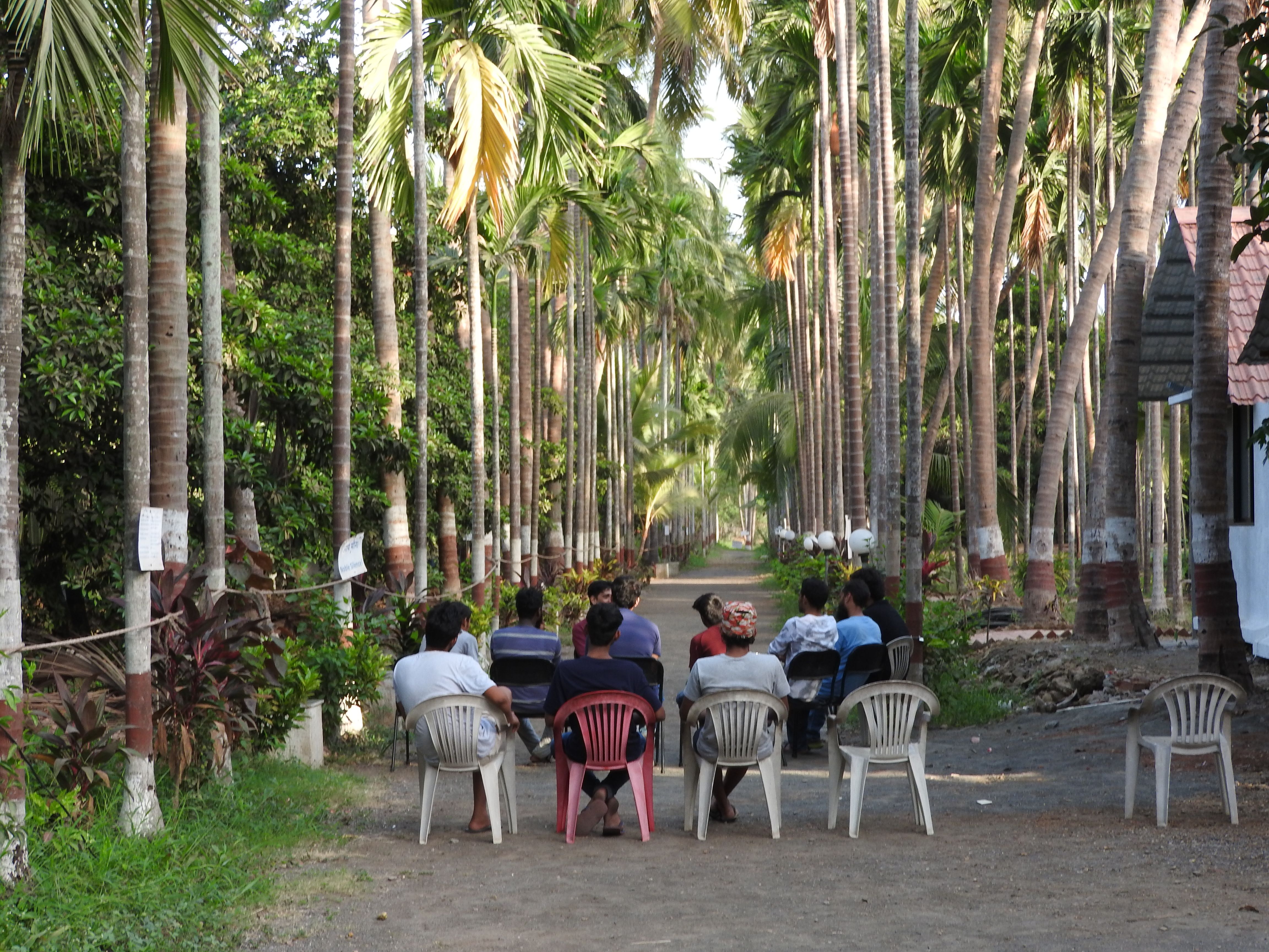 Surrounding of the Centre